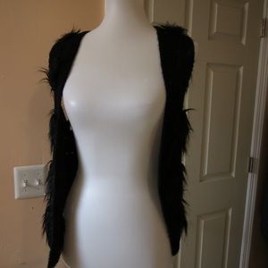 Heritage 81 black feather vest